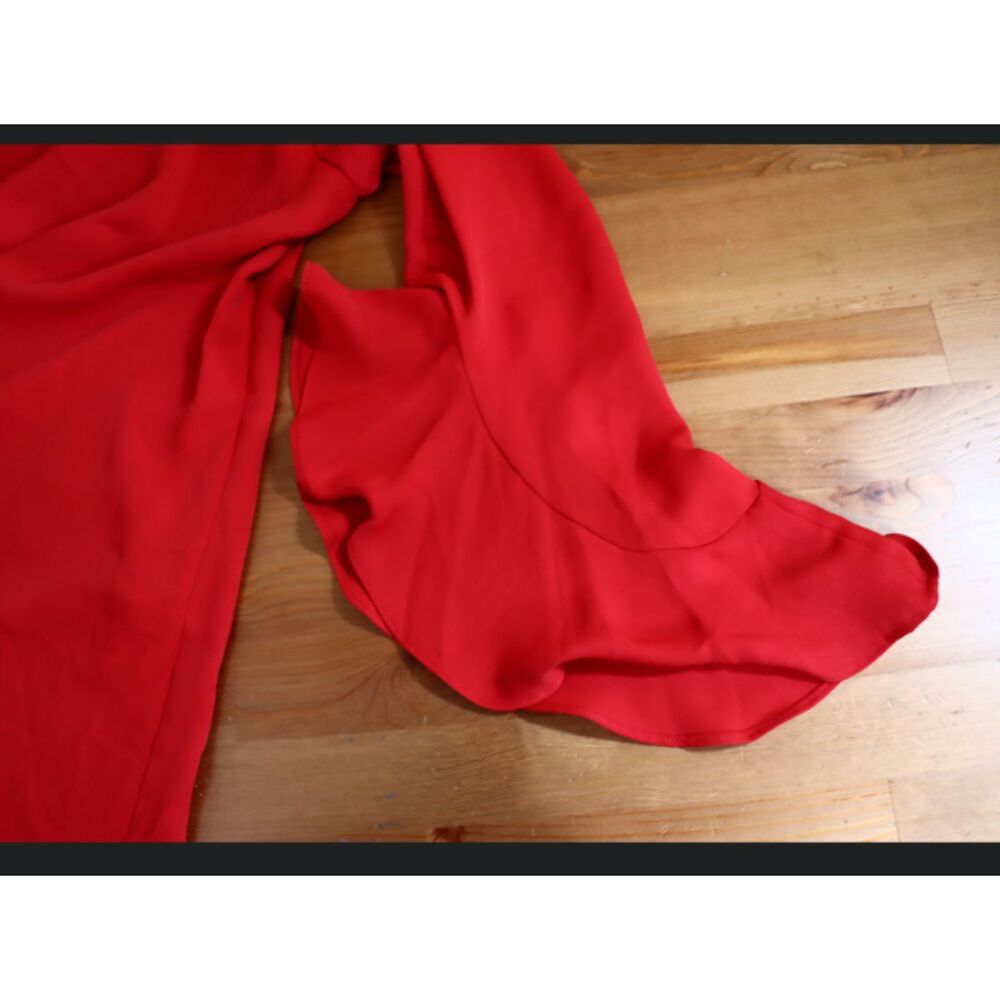 Vince Camuto Red Ruffle Sleeve V Neck Blouse Medium Large Dressy Top - Picture 5 of 8